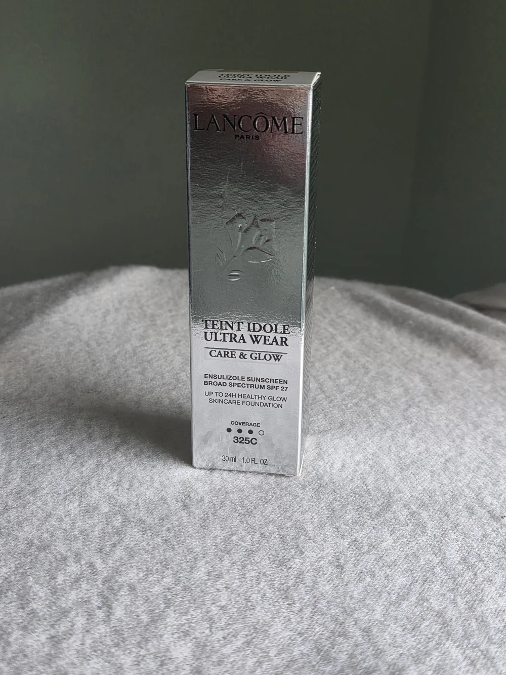 Lancôme Teint Idole Ultra Wear Care & Glow Serum Foundation 325C SPF 27 NEW